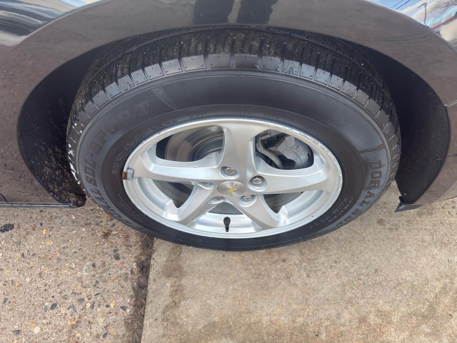 2017 Chevrolet Malibu 4dr Sdn LS w/1FL photo