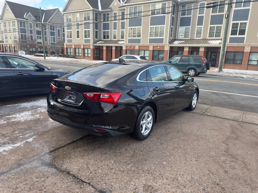 2017 Chevrolet Malibu 4dr Sdn LS w/1FL photo