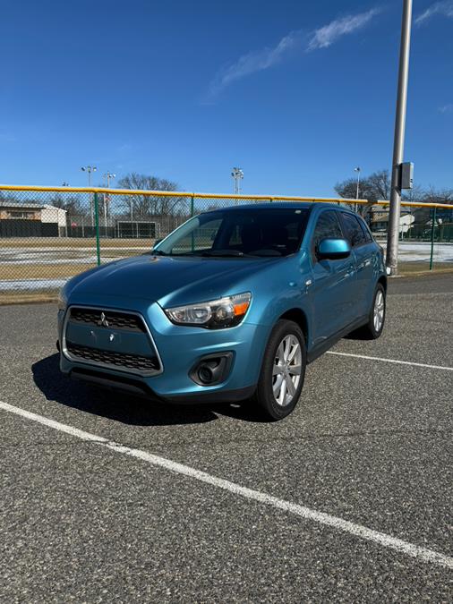 2014 Mitsubishi Outlander Sport ES photo