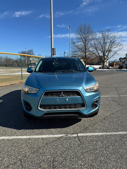 2014 Mitsubishi Outlander Sport ES photo