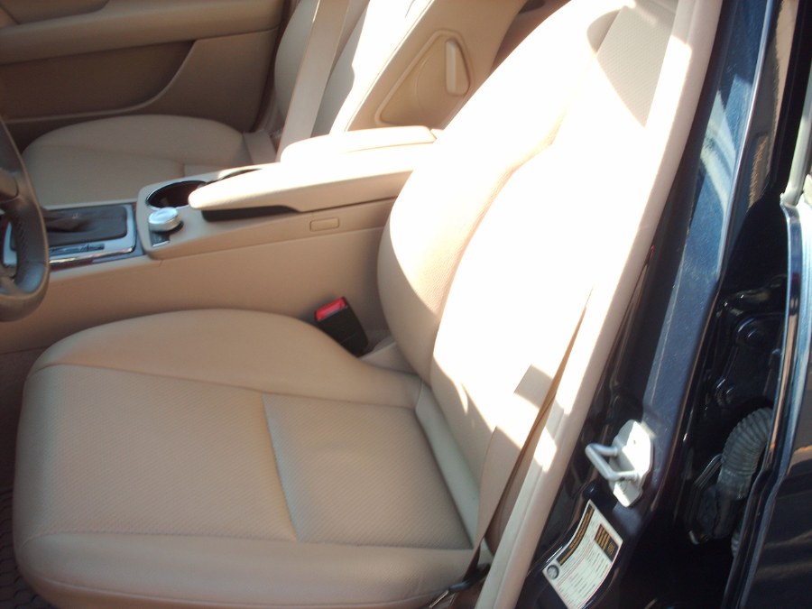 2011 Mercedes-Benz C-Class C300 4MATIC Luxury photo