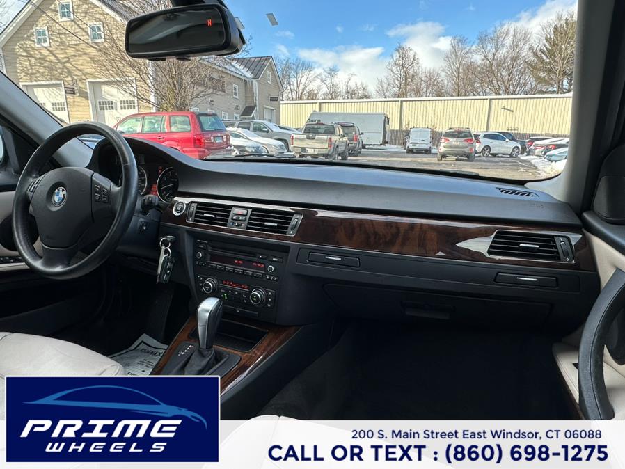 2011 BMW MDX 328i xDrive photo
