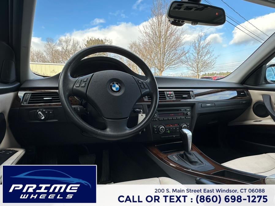 2011 BMW MDX 328i xDrive photo
