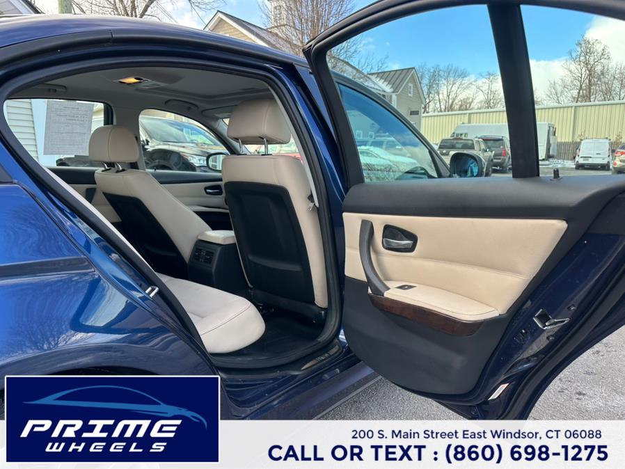 2011 BMW MDX 328i xDrive photo
