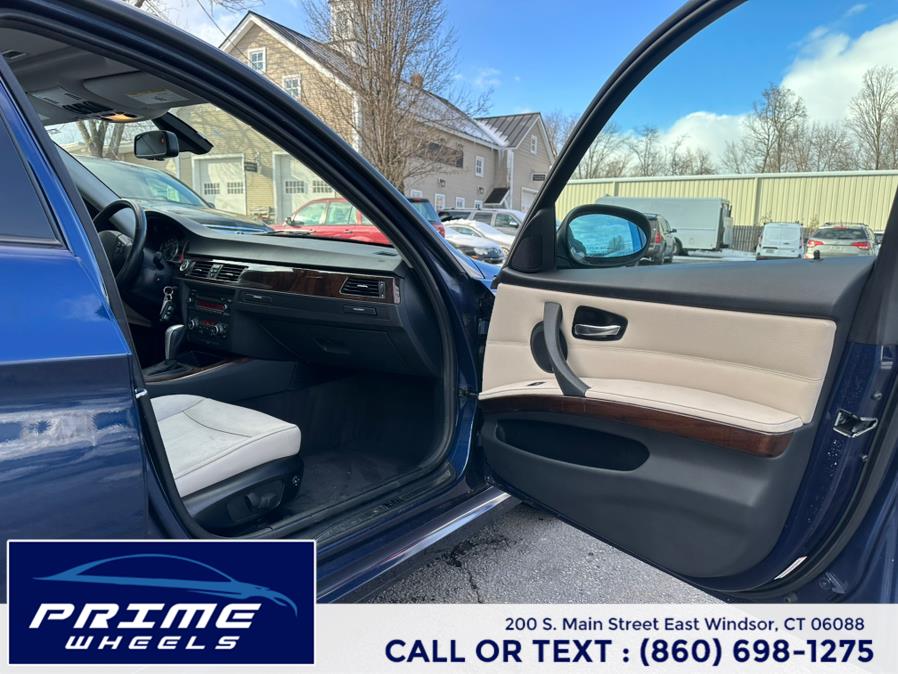 2011 BMW MDX 328i xDrive photo