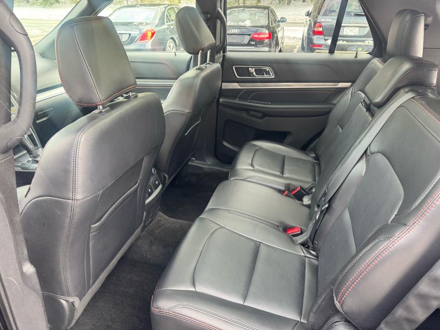 2018 Ford Explorer Sport 4WD photo