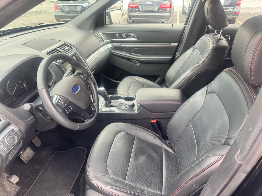 2018 Ford Explorer Sport 4WD photo