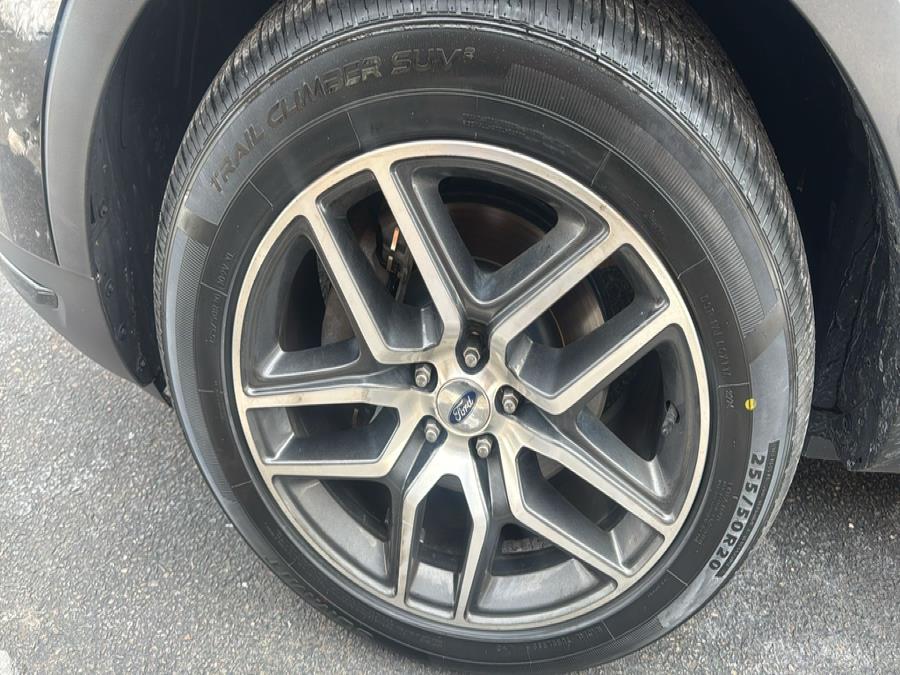 2018 Ford Explorer Sport 4WD photo