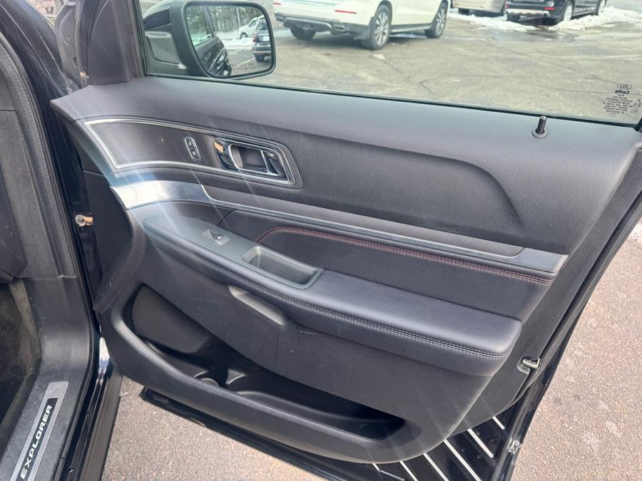 2018 Ford Explorer Sport 4WD photo