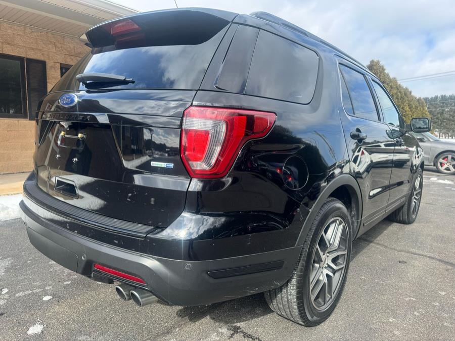 2018 Ford Explorer Sport 4WD photo