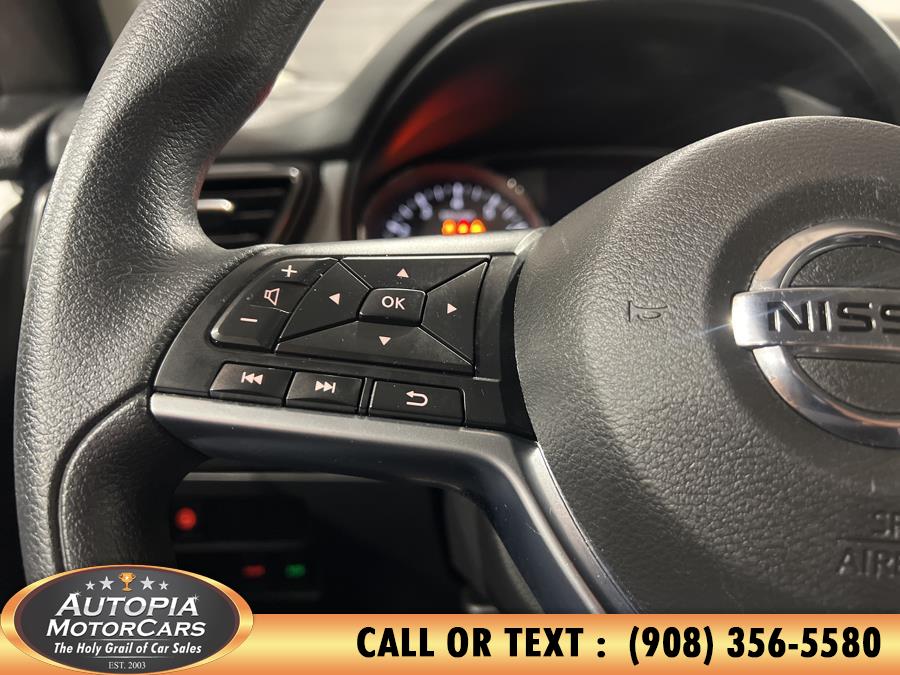 2021 Nissan Rogue Sport FWD S photo
