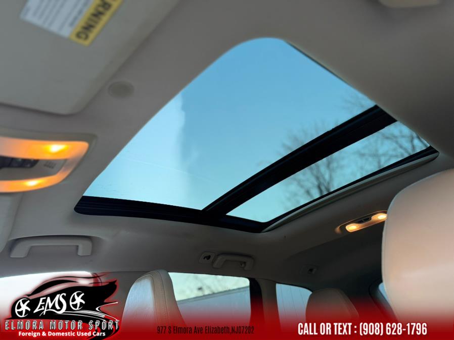2011 Volvo XC60 T6 photo