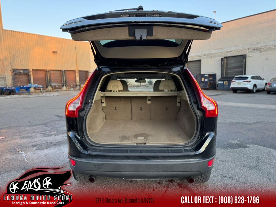 2011 Volvo XC60 T6 photo