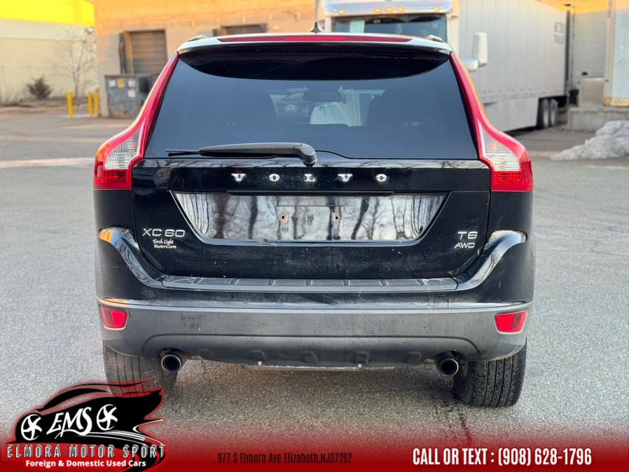 2011 Volvo XC60 T6 photo