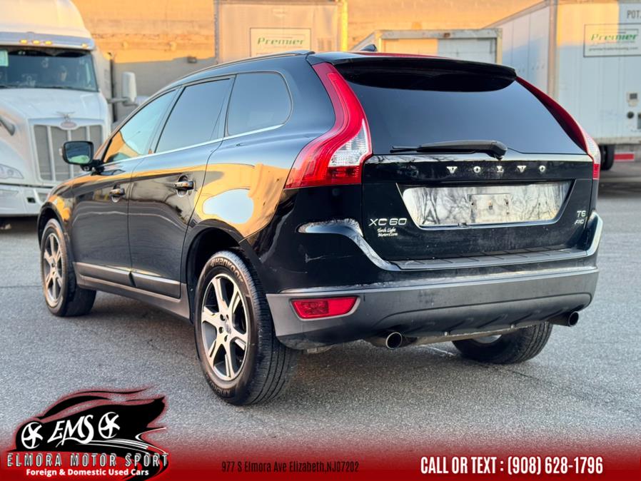 2011 Volvo XC60 T6 photo