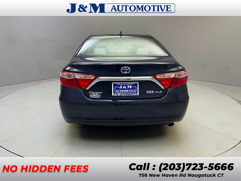 2016 Toyota Camry Hybrid XLE photo