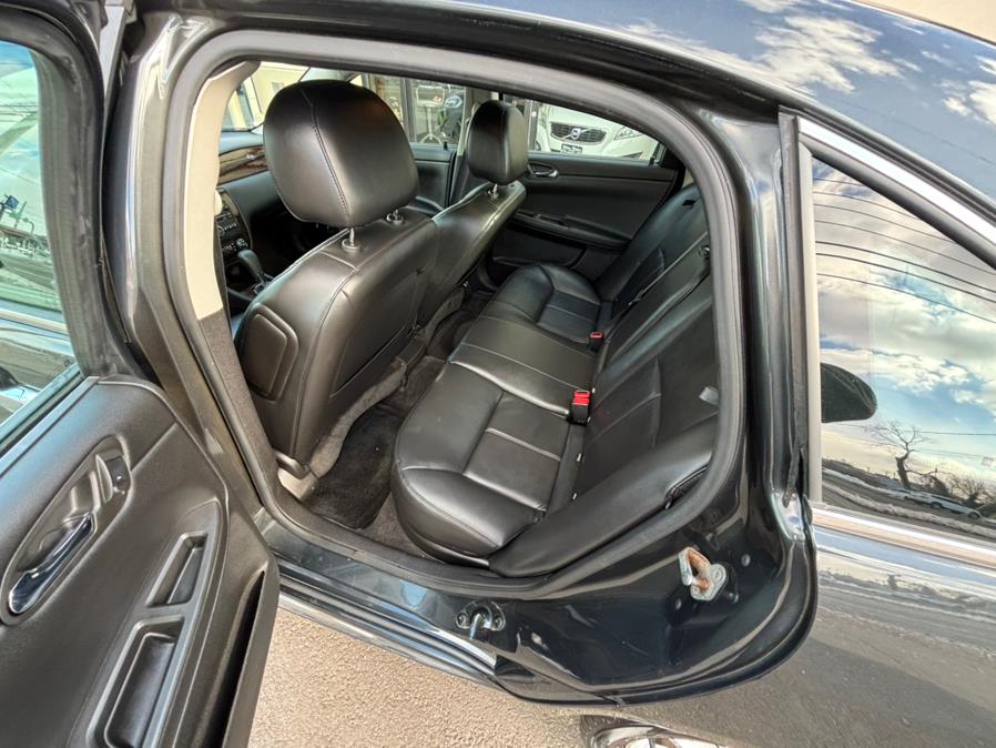 2016 Chevrolet Impala Limited 4dr Sdn LTZ Fleet photo