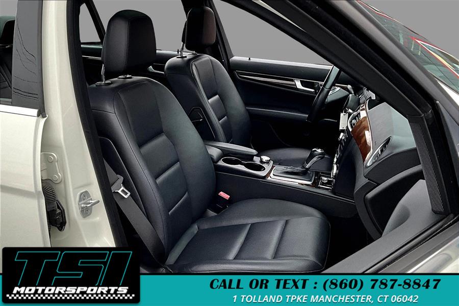 2012 Mercedes-Benz C-Class C300 4MATIC Luxury photo