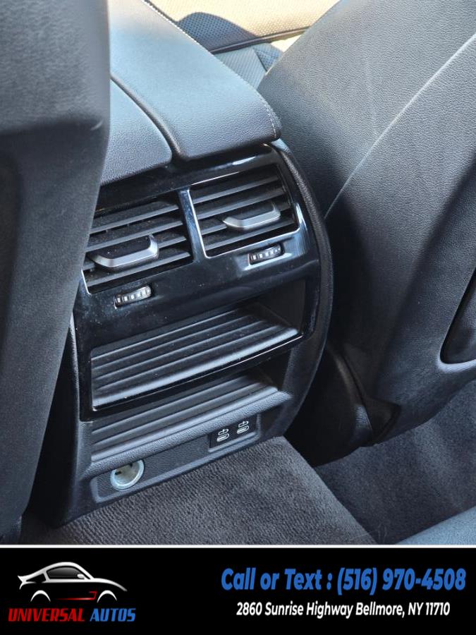 2021 BMW 5-Series 530i xDrive Sedan photo