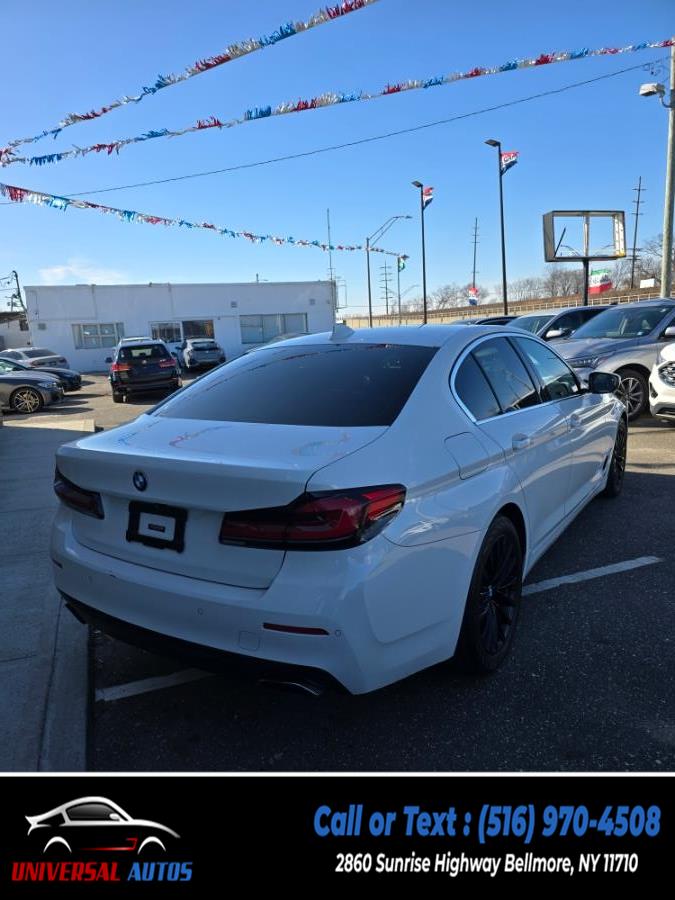 2021 BMW 5-Series 530i xDrive Sedan photo