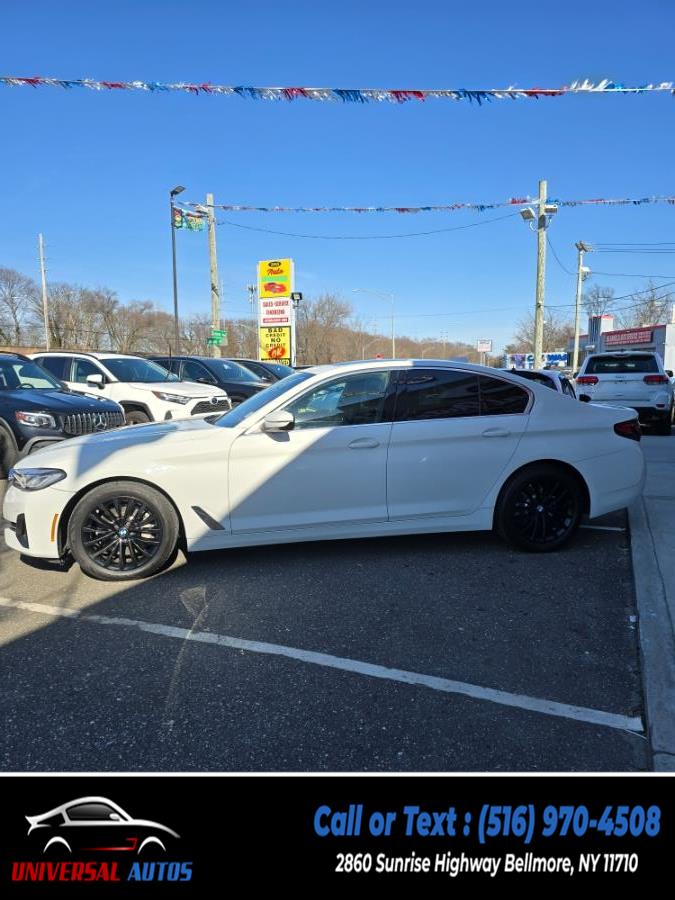 2021 BMW 5-Series 530i xDrive Sedan photo