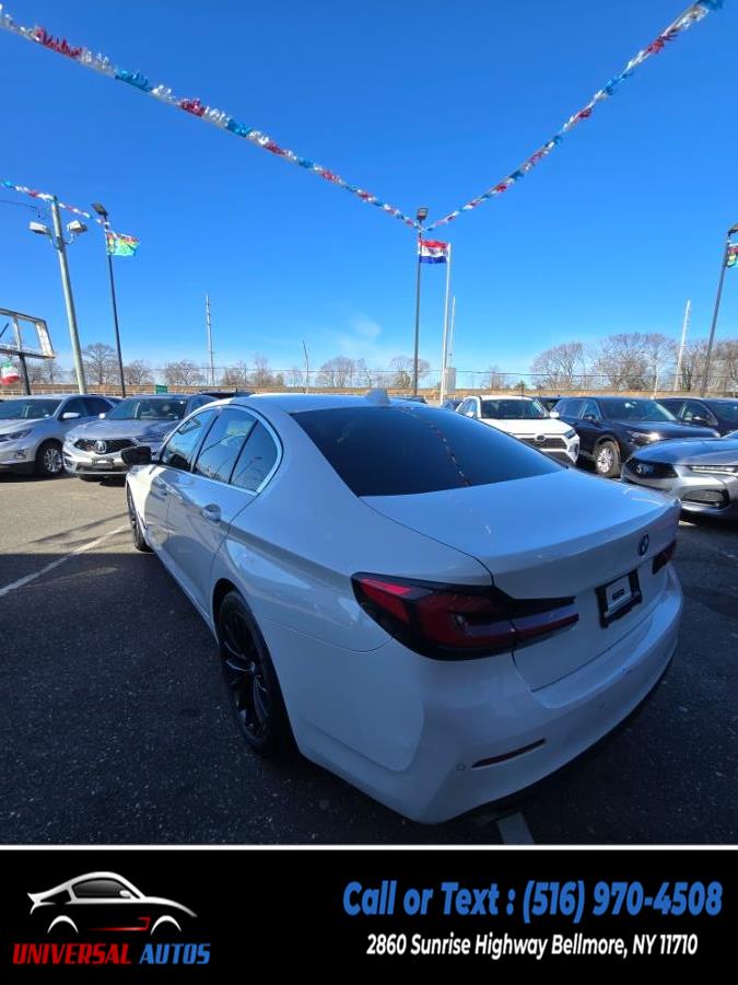 2021 BMW 5-Series 530i xDrive Sedan photo