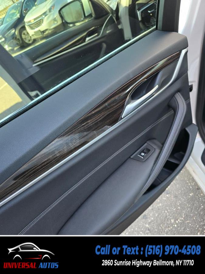 2021 BMW 5-Series 530i xDrive Sedan photo