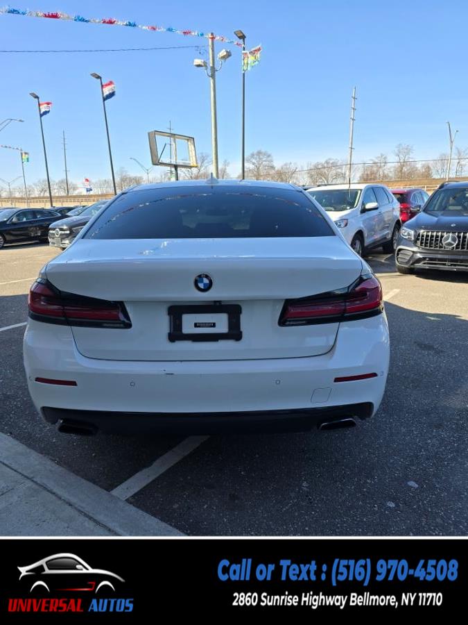 2021 BMW 5-Series 530i xDrive Sedan photo