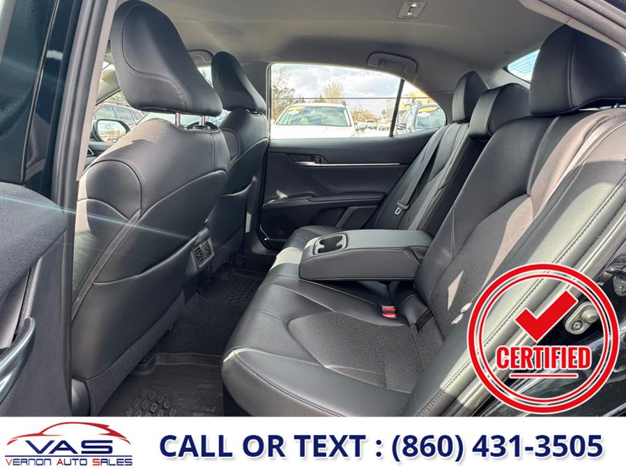 2021 Toyota Camry Hybrid XLE CVT (Natl) photo