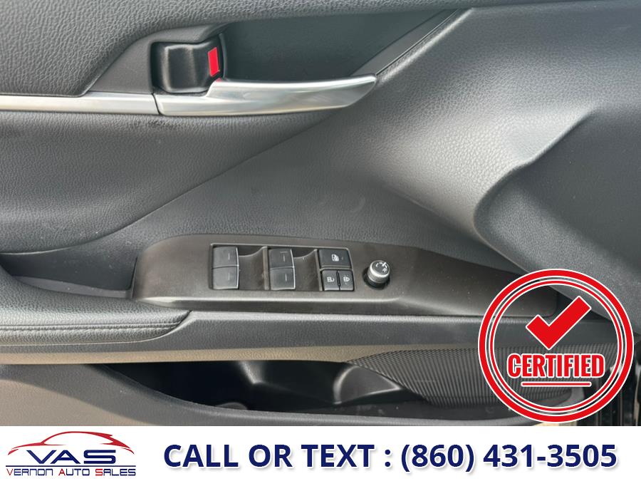 2021 Toyota Camry Hybrid XLE CVT (Natl) photo