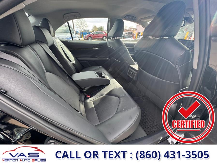 2021 Toyota Camry Hybrid XLE CVT (Natl) photo