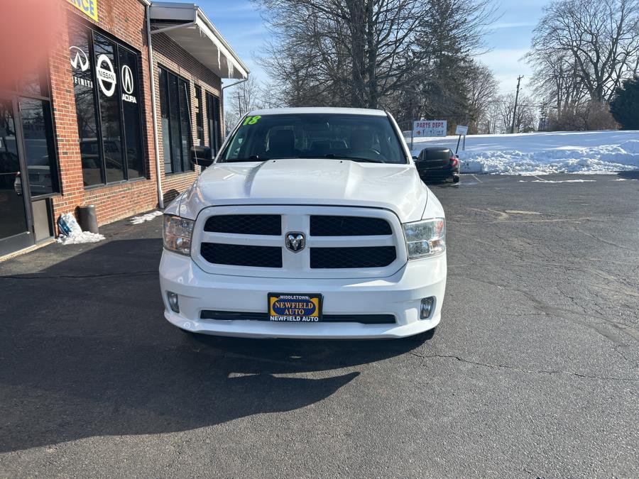 2018 RAM 1500 Express 4x4 Quad Cab 6''4