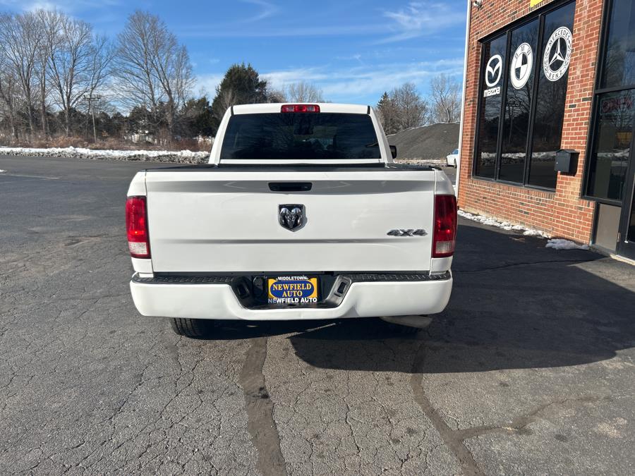 2018 RAM 1500 Express 4x4 Quad Cab 6''4