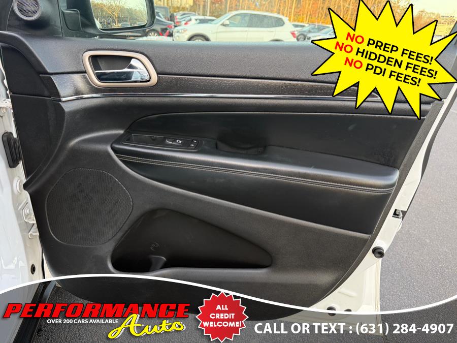 2017 Jeep Grand Cherokee Limited 4x4 photo