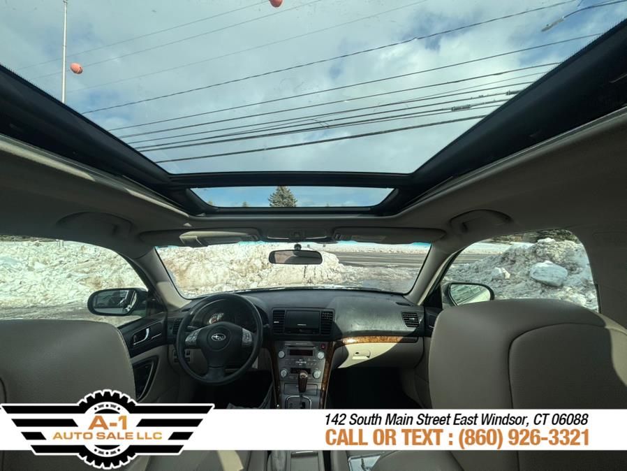 2009 Subaru Outback 2.5i Limited photo
