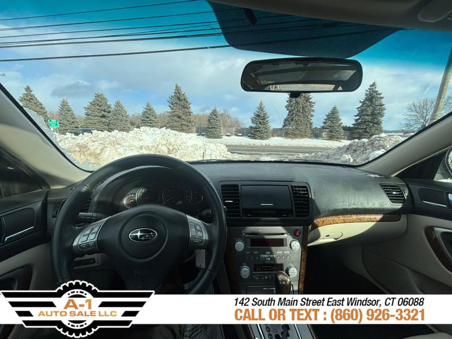 2009 Subaru Outback 2.5i Limited photo