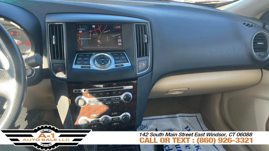 2011 Nissan Maxima 3.5 S photo