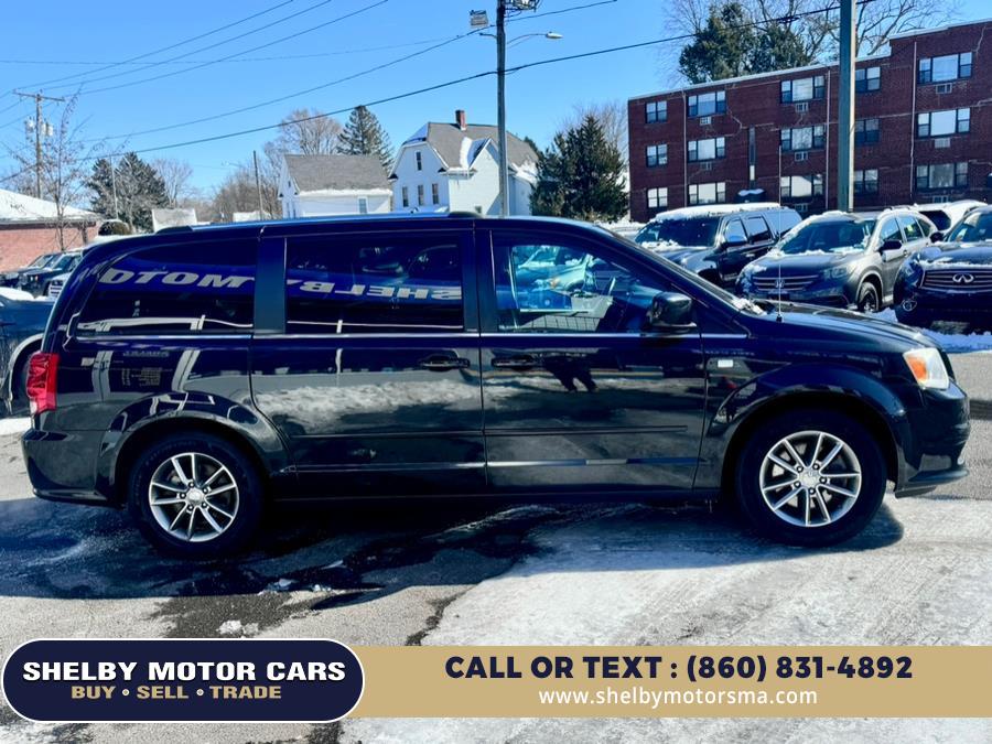 2014 Dodge Grand Caravan SXT photo