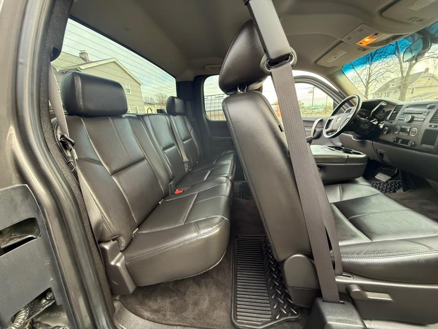2011 Chevrolet Silverado 1500 LT photo