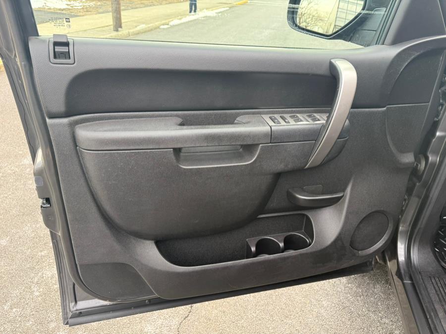 2011 Chevrolet Silverado 1500 LT photo