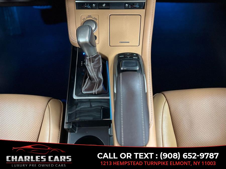 2017 Lexus ES 350 photo