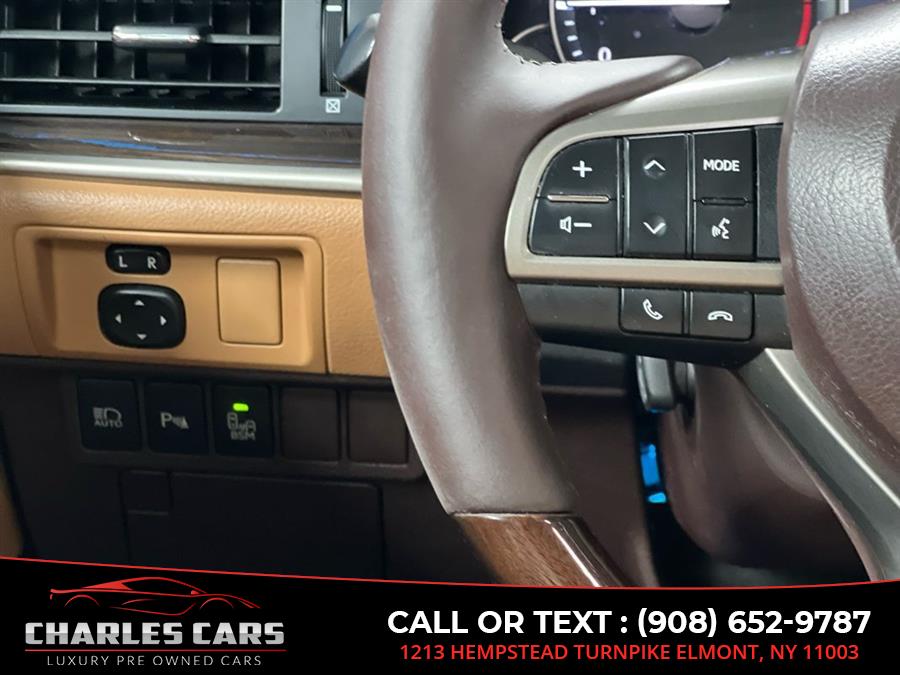 2017 Lexus ES 350 photo