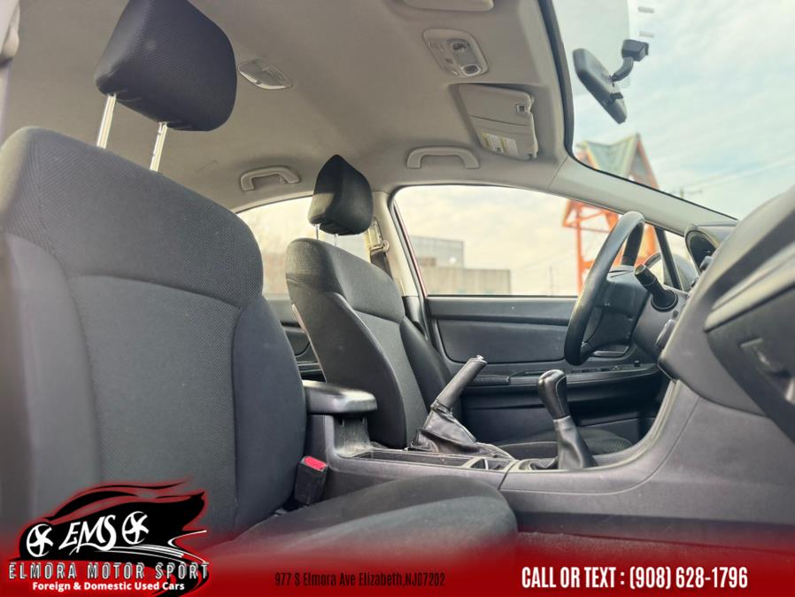 2013 Subaru Impreza 2.0i photo