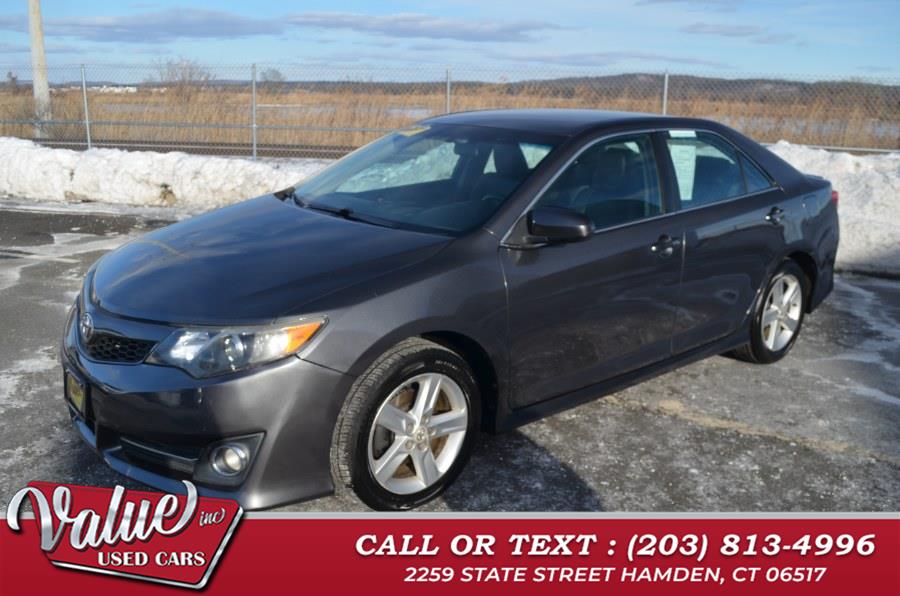 2012 Toyota Camry L photo