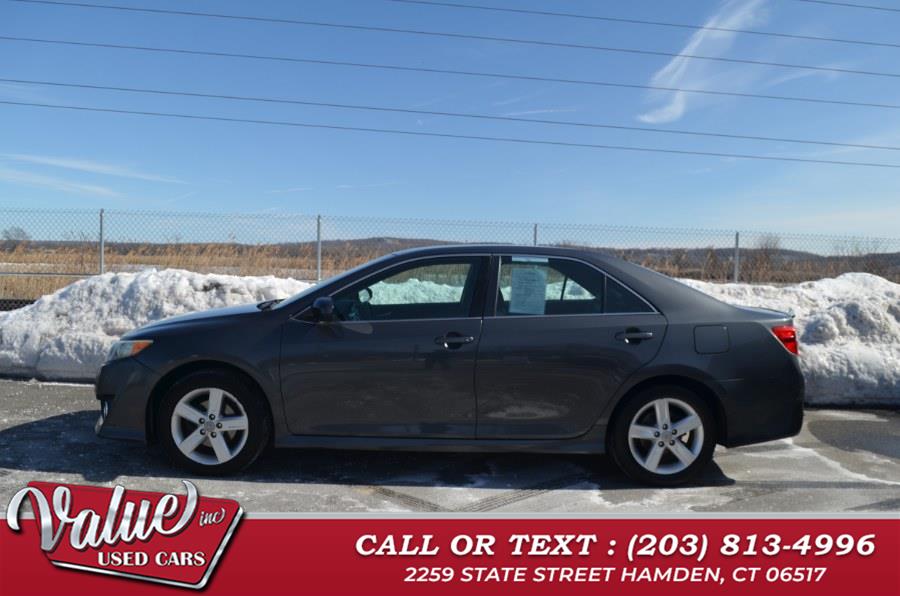 2012 Toyota Camry L photo