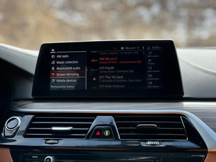 2020 BMW 5-Series 530i xDrive Sedan photo