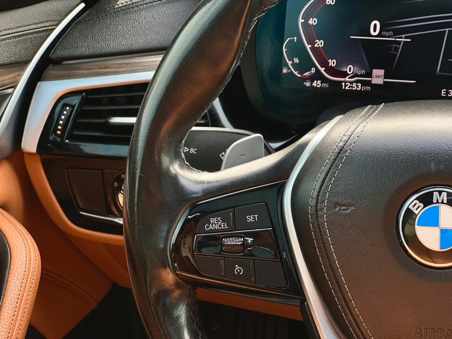 2020 BMW 5-Series 530i xDrive Sedan photo