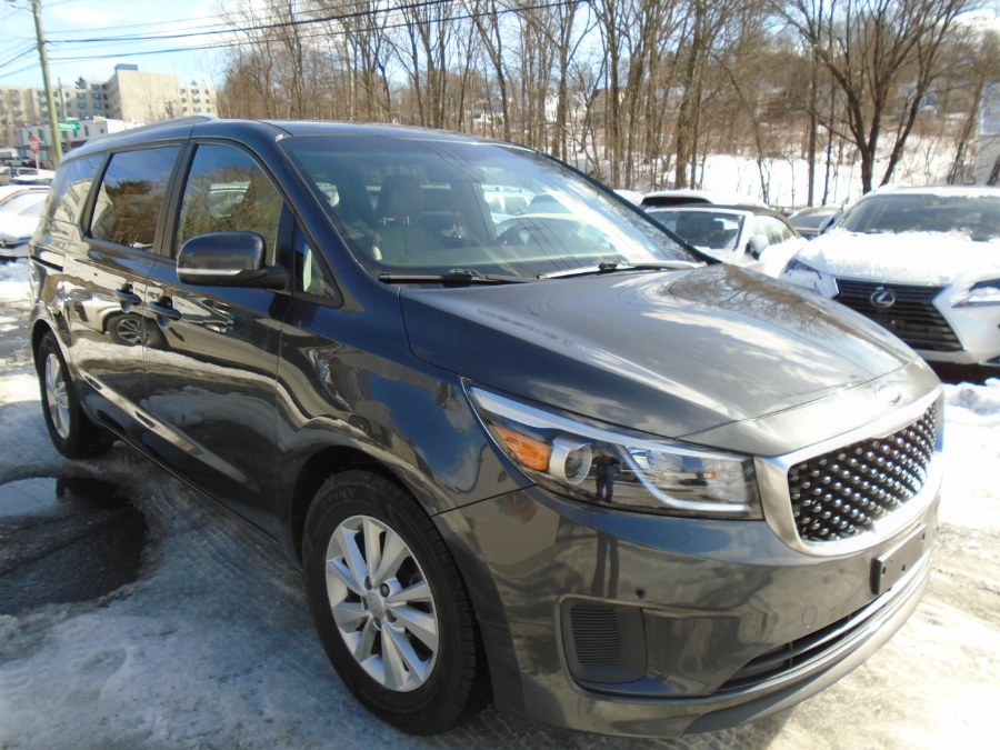2017 Kia Sedona LX FWD photo