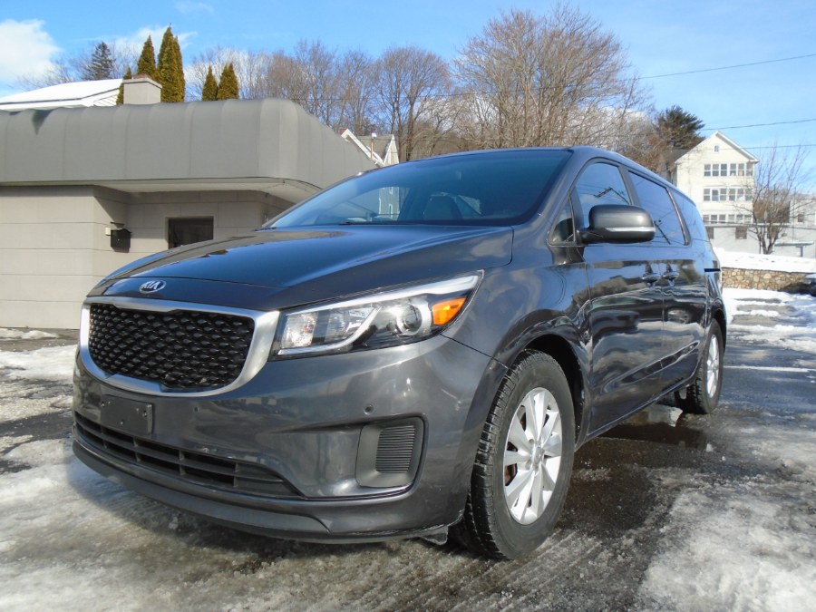 2017 Kia Sedona LX FWD photo