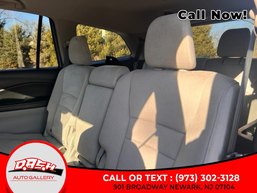 2021 Honda Pilot EX AWD photo